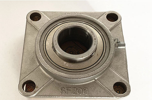 Square Flange UCF305