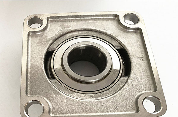 Square Flange UCF305