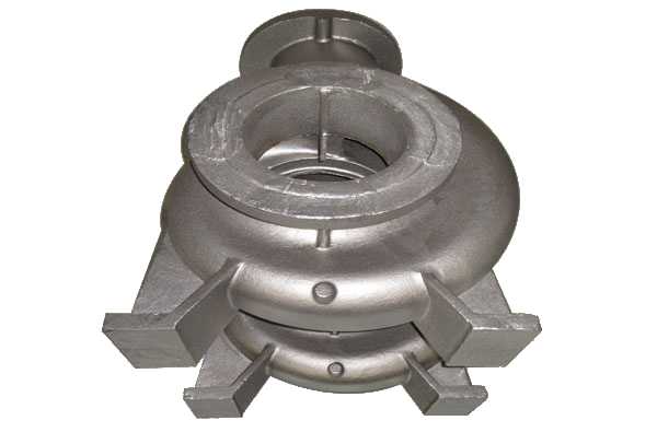 Cutting features of large steel castings and selection of turning blades