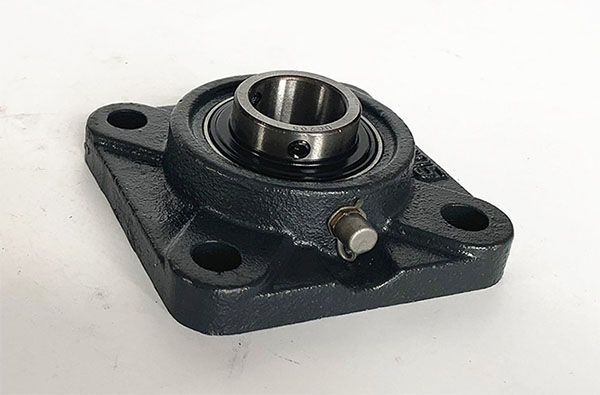 Square Flange  UCF201