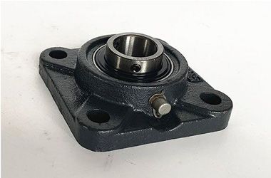 What is the difference between cast flanges and forged flanges?